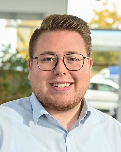 Lukas Mueller 4x5