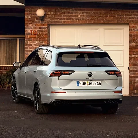 VW Golf Variant content