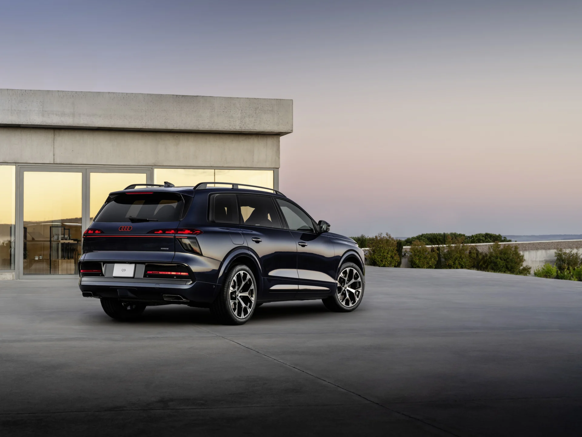 Audi q9 premium suv heckansicht
